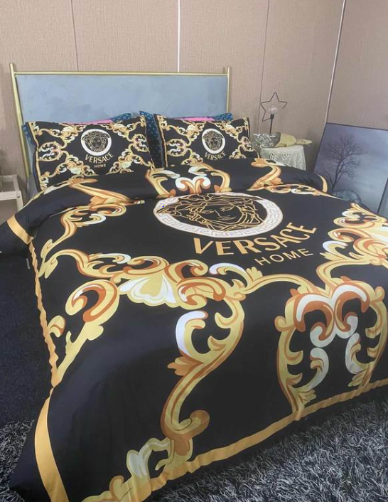 Parure de Lit Luxe Noir & Doré – Design Baroque Élégant - Housse de couette + taies d'oreiller